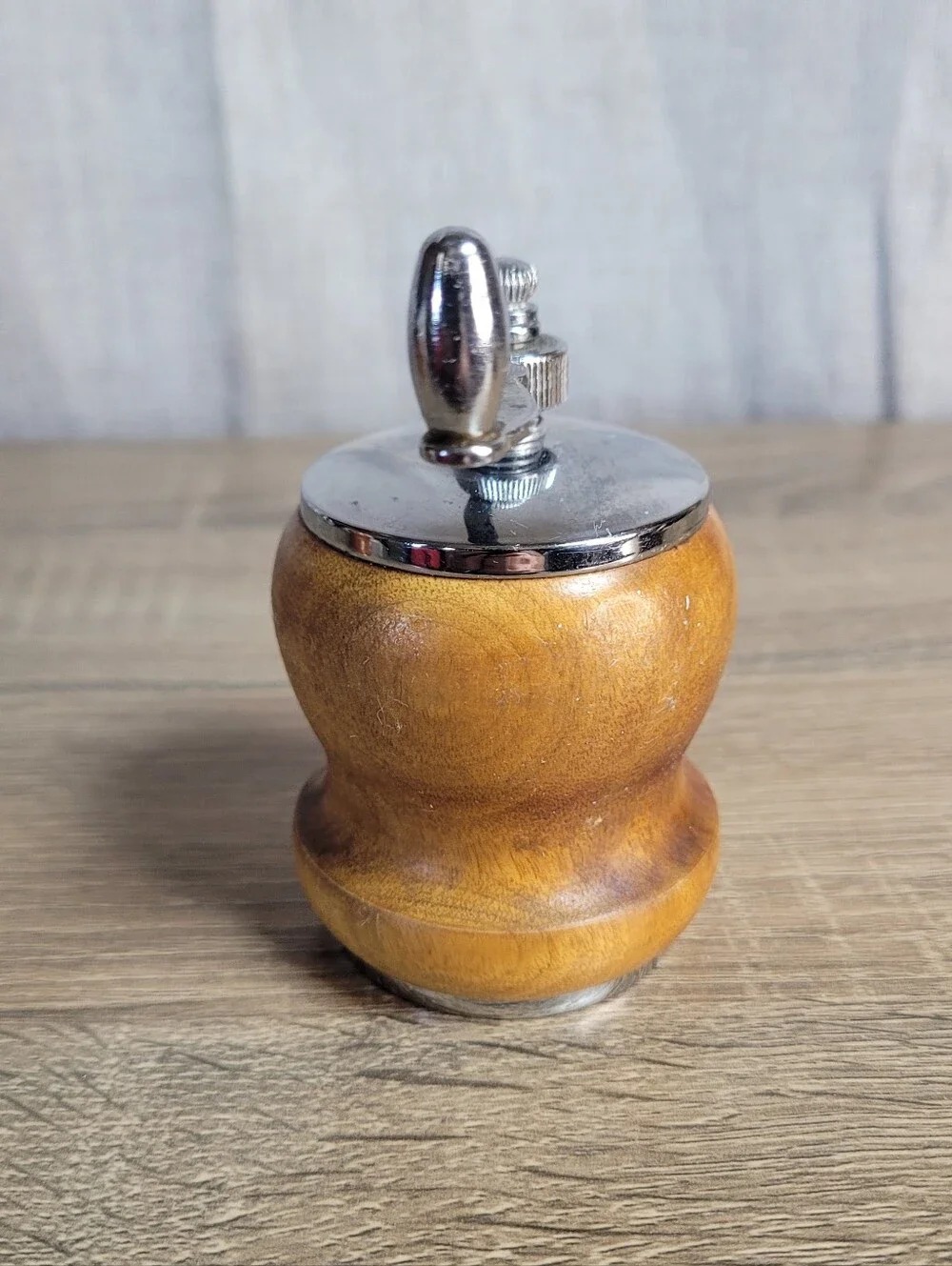 Wooden Salt and Pepper Mill Set with Chrome Tops - Brown MCM Vintage